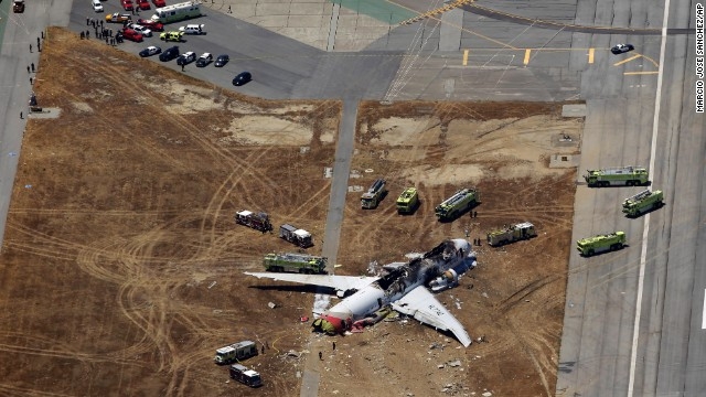 San Francisco Asiana Uçak Kazası Hakkında 21 Detaylı Fotoğraf