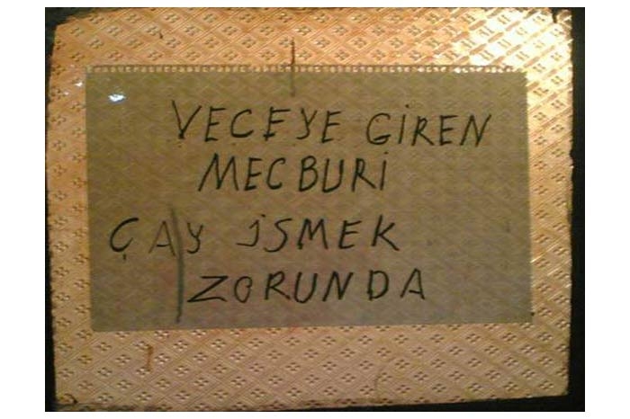 Çay İçmek Mecburi